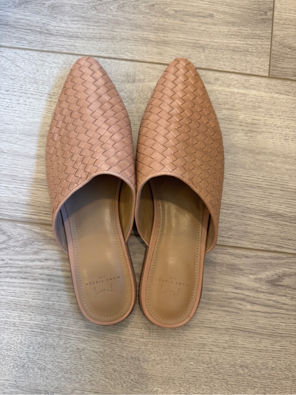 Marc Fisher Woven Pointed Toe Slip-On Flats Beige Leather Women's Size 8.5M